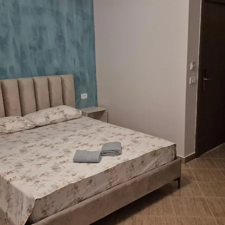 Гостевой дом Amras House Дуррес