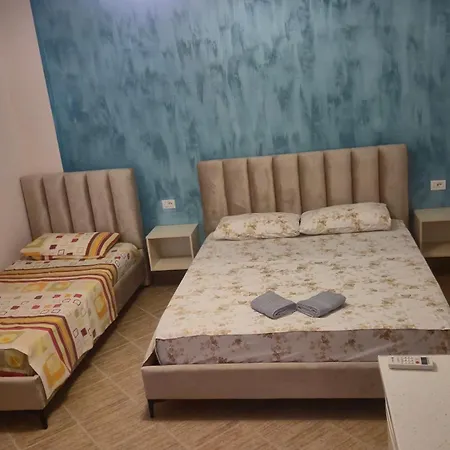 Гостевой дом Amras House